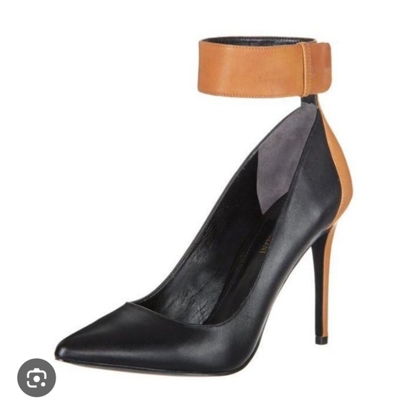 Enzo Angiolini Shoes - Ladies High Heels (fits like Size 8/8.5)